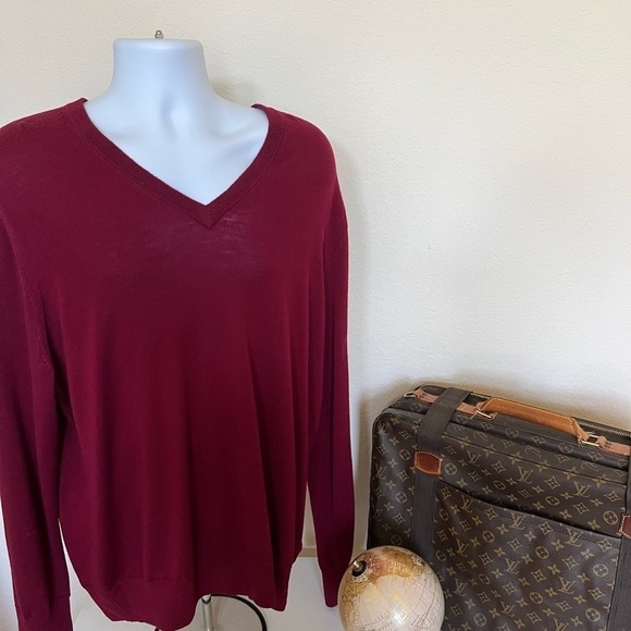 NWOT Brooks Brother Burgundy V Beck Sweater 100% Italian Merino Wool Sz XL - Picture 2 of 6